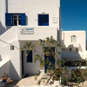 hyades.hotels-in-mykonosisland.net/